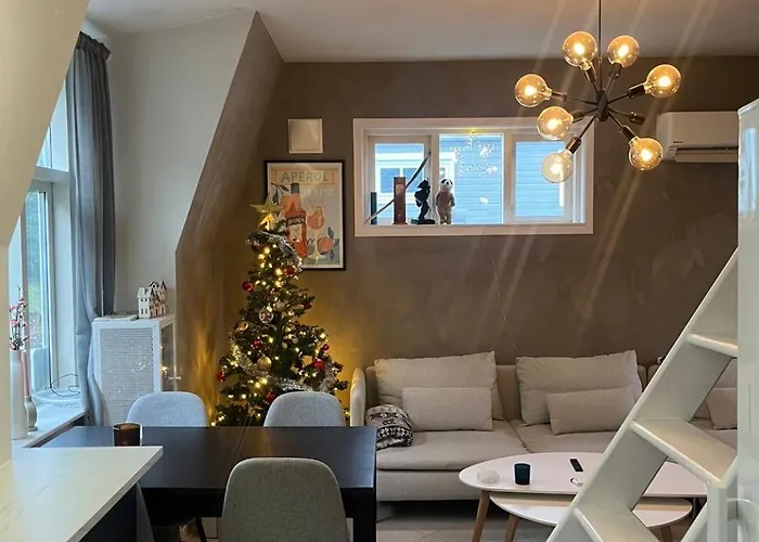 Flott Og Enkel Til Leie * Bergen